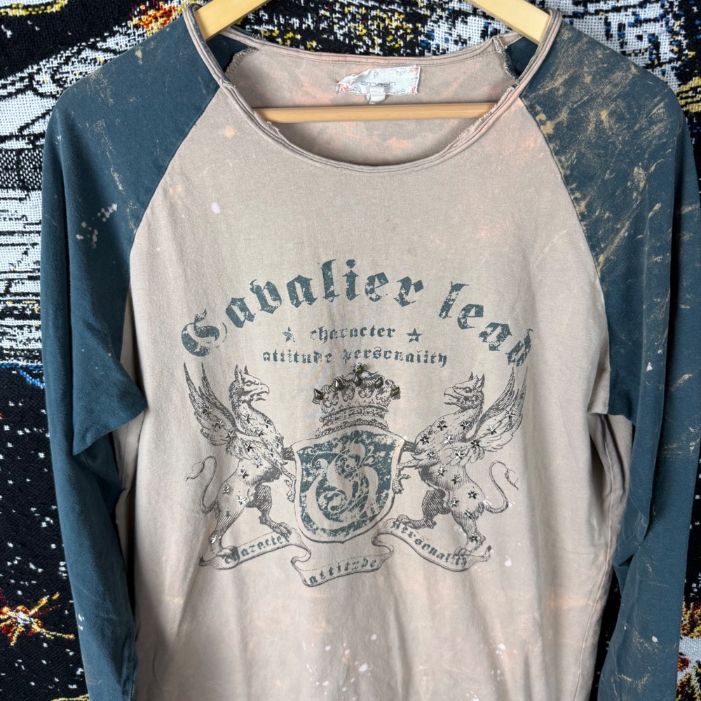 Smash Cavalier Lead Raglan Graphic Tee Tan Teal Acid Wash Studded Long Sleeve M